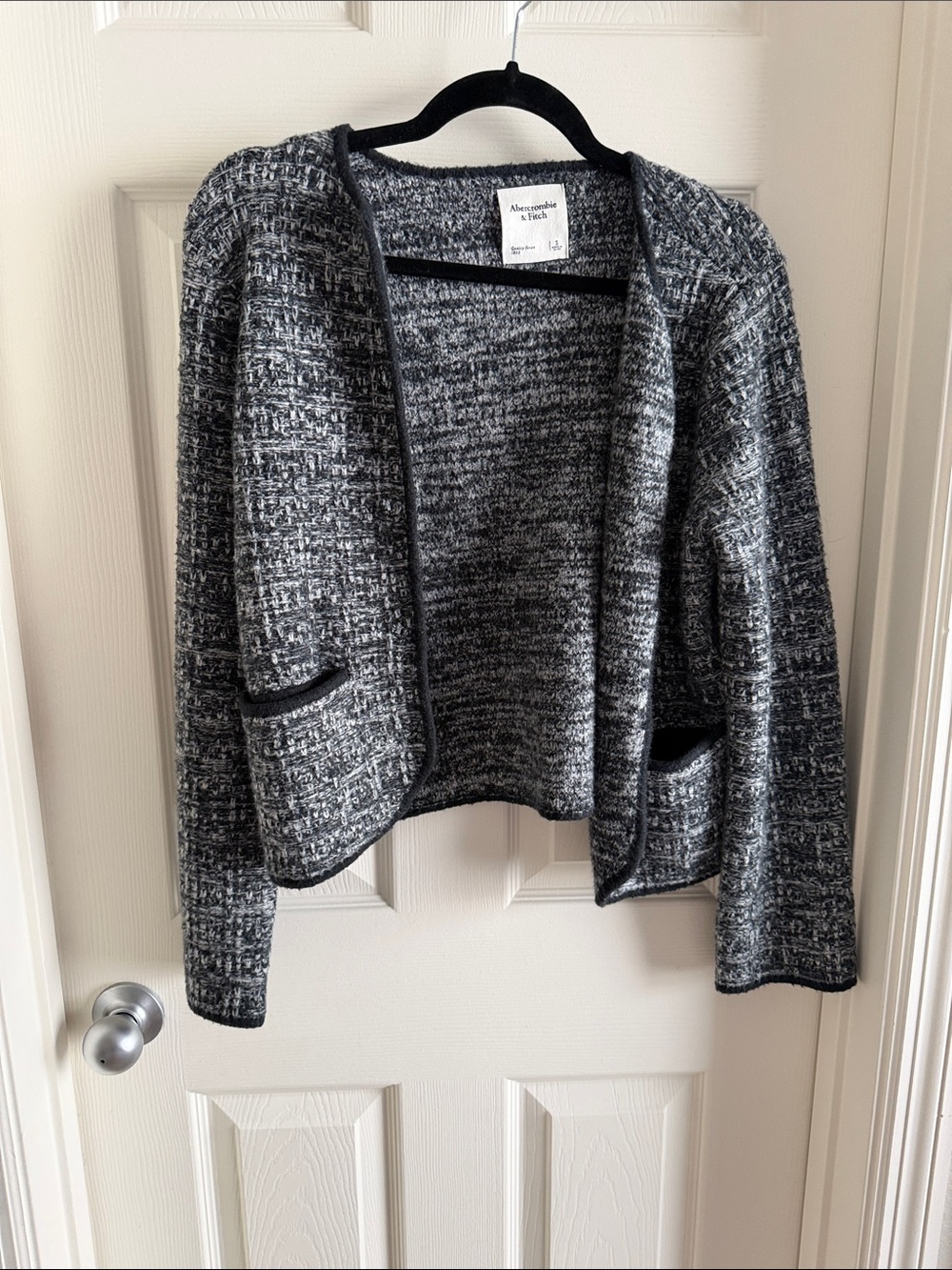 Abercrombie & Fitch Black and Gray Textured Open Cardigan